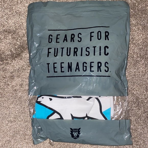 Human Made Polar Bear T-Shirt NWT - Picture 6 of 6